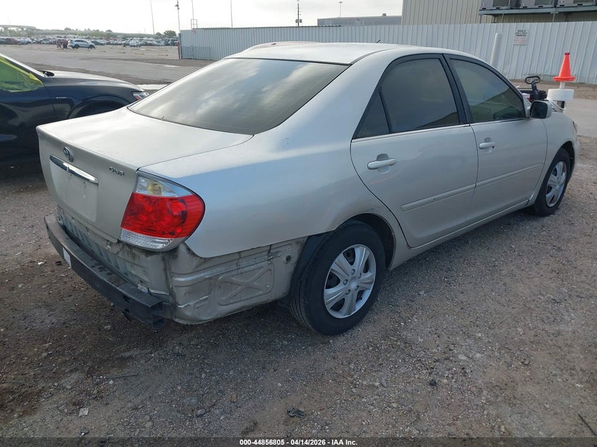 2005 Toyota Camry Le