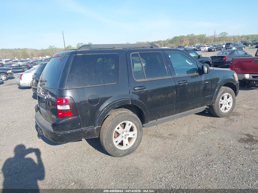 2010 Ford Explorer Xlt