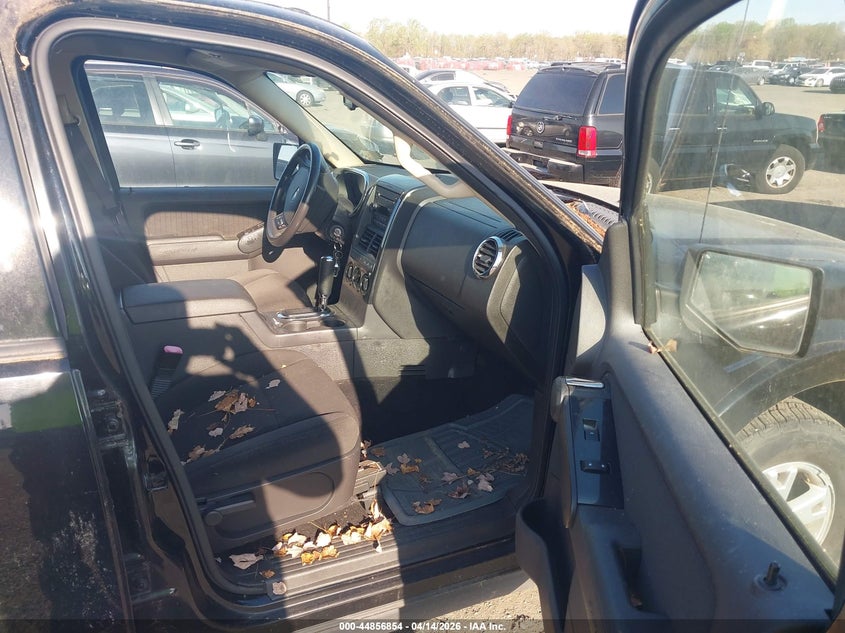 2010 Ford Explorer Xlt