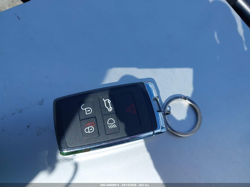 2025 Land Rover Range Rover P530 Se 7 Seat VIN: SALKPBE9XSA296769 Lot: 44856914