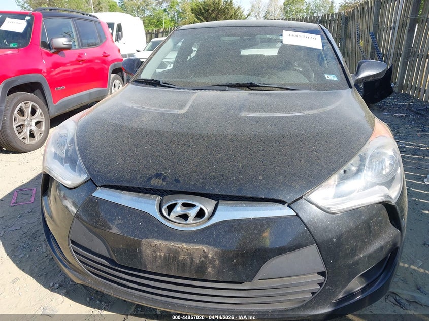 2015 Hyundai Veloster VIN: KMHTC6ADXFU228691 Lot: 44857020