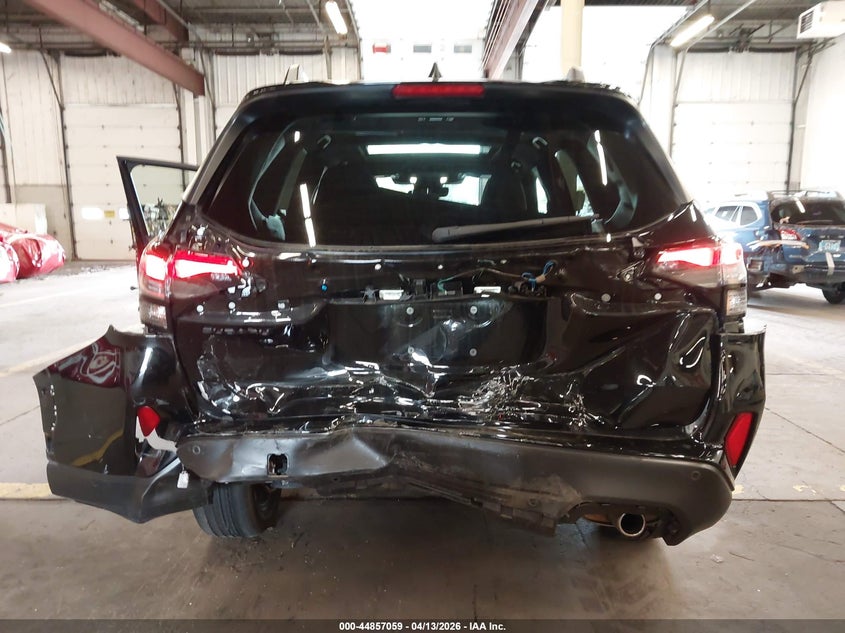 2025 Subaru Forester Limited VIN: JF2SLDRC2SH547555 Lot: 44857059