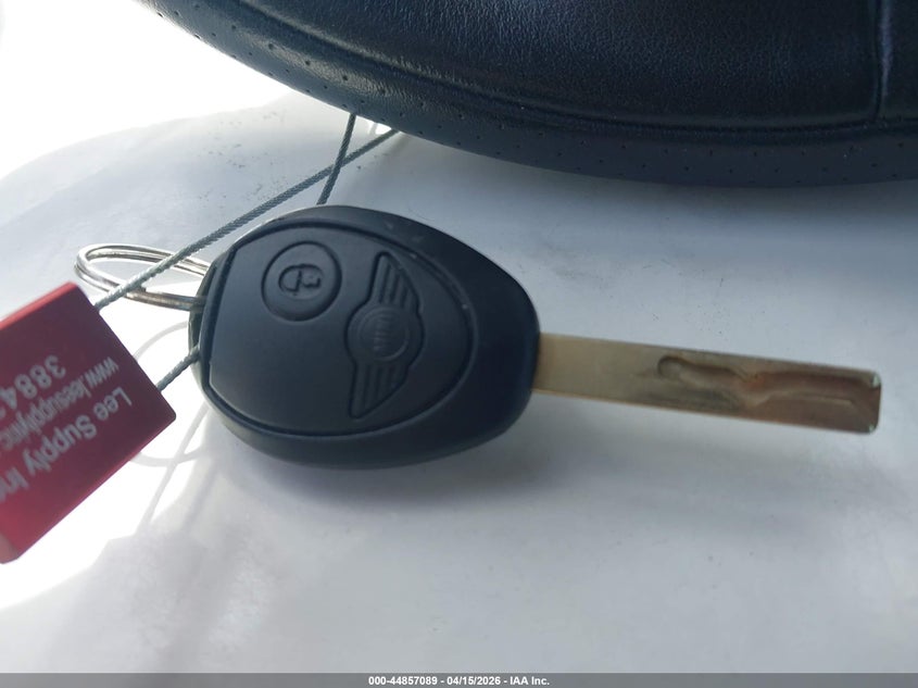 2004 Mini Cooper S VIN: WMWRE33414TD74582 Lot: 44857089