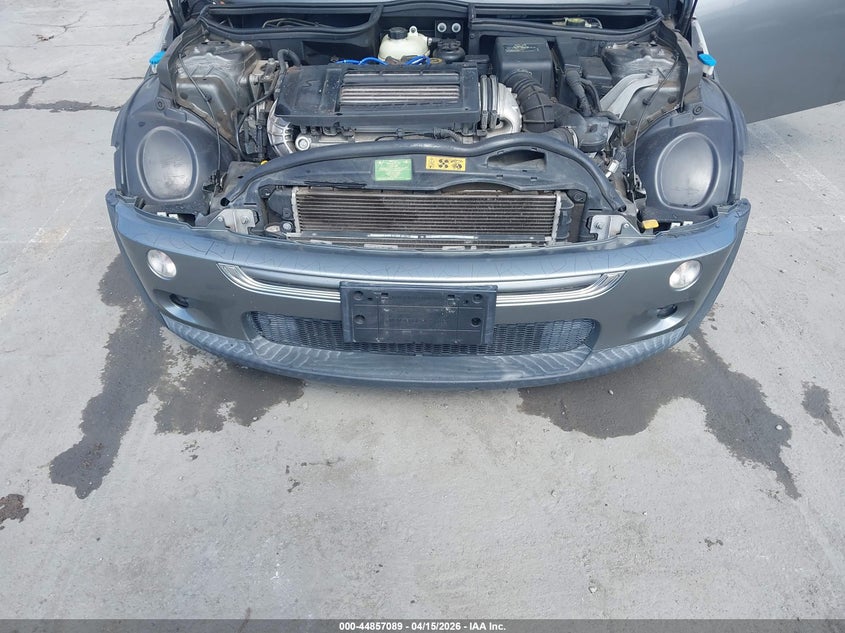 2004 Mini Cooper S VIN: WMWRE33414TD74582 Lot: 44857089
