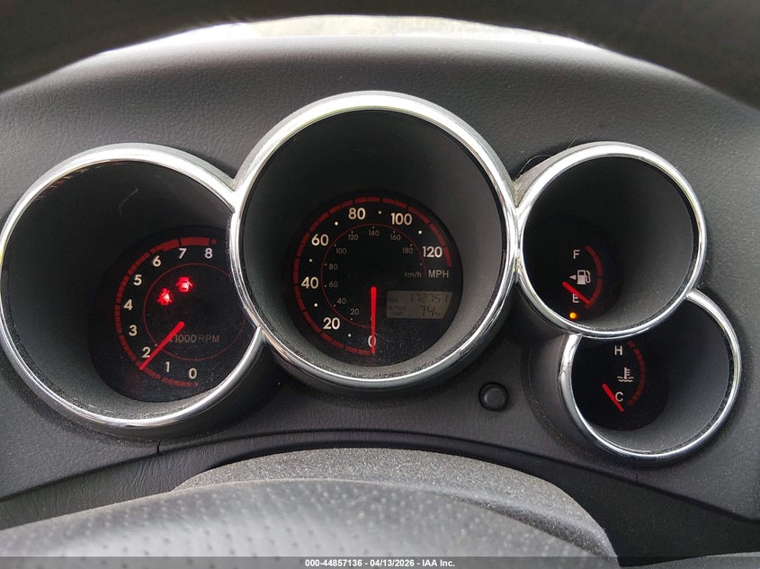 2006 Toyota Matrix VIN: 2T1KR32E26C581394 Lot: 44857136