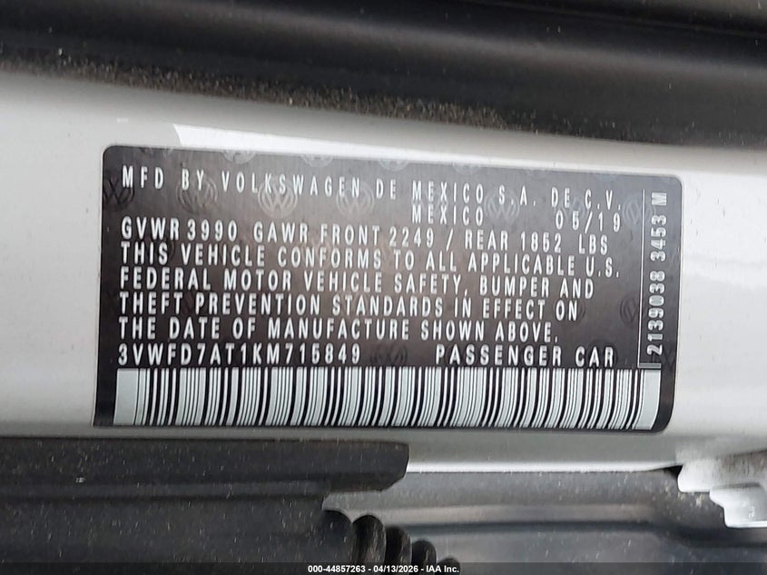 2019 Volkswagen Beetle 2.0T Final Edition Se/2.0T Final Edition Sel/2.0T S VIN: 3VWFD7AT1KM715849 Lot: 44857263