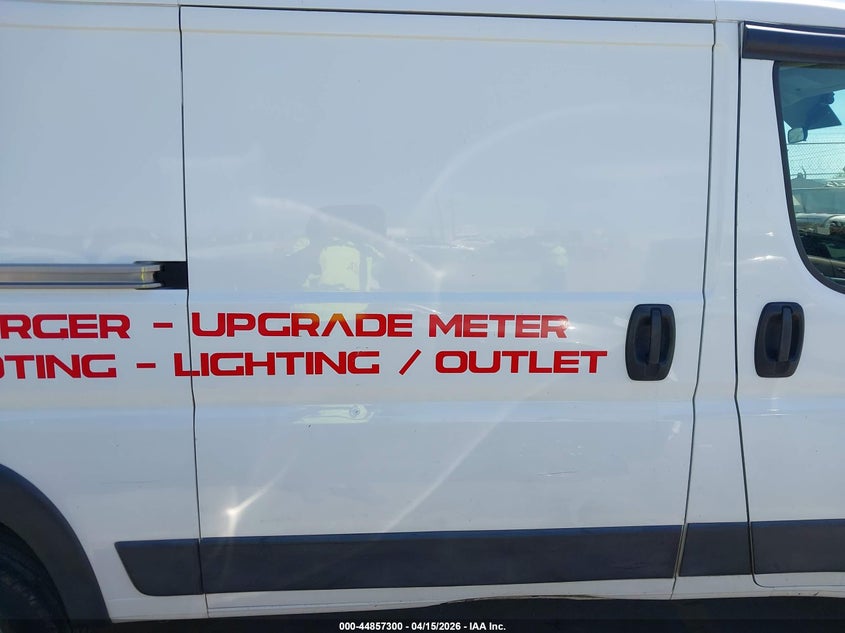 2019 Ram Promaster 1500 Low Roof 136 Wb VIN: 3C6TRVAG4KE502944 Lot: 44857300