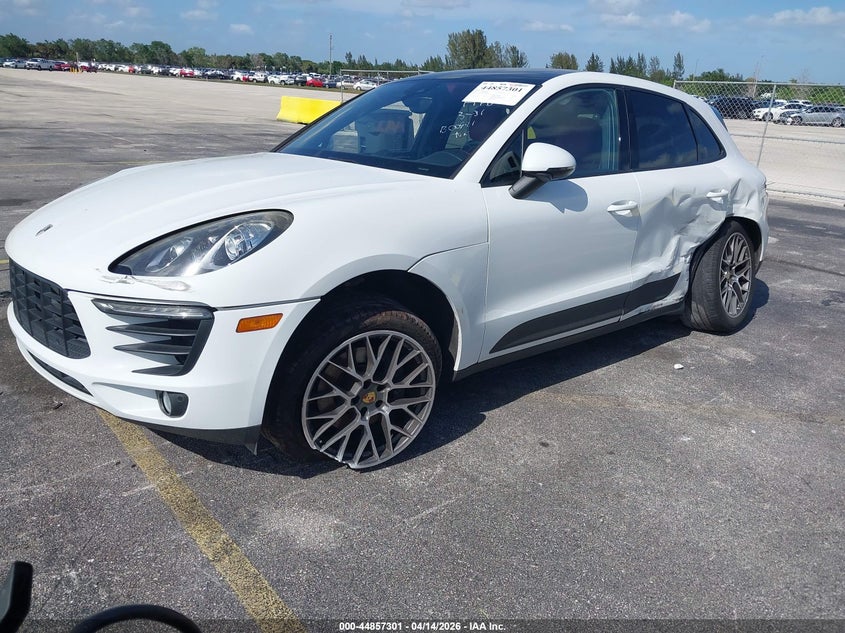 2017 Porsche Macan