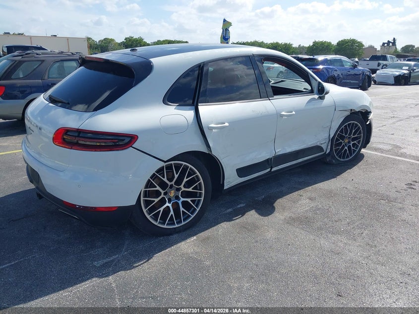 2017 Porsche Macan