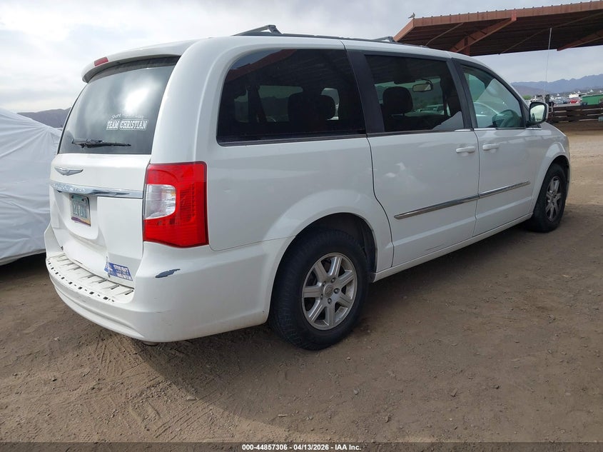2012 Chrysler Town & Country Touring