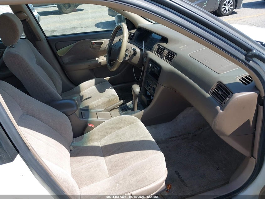 2001 Toyota Camry Le