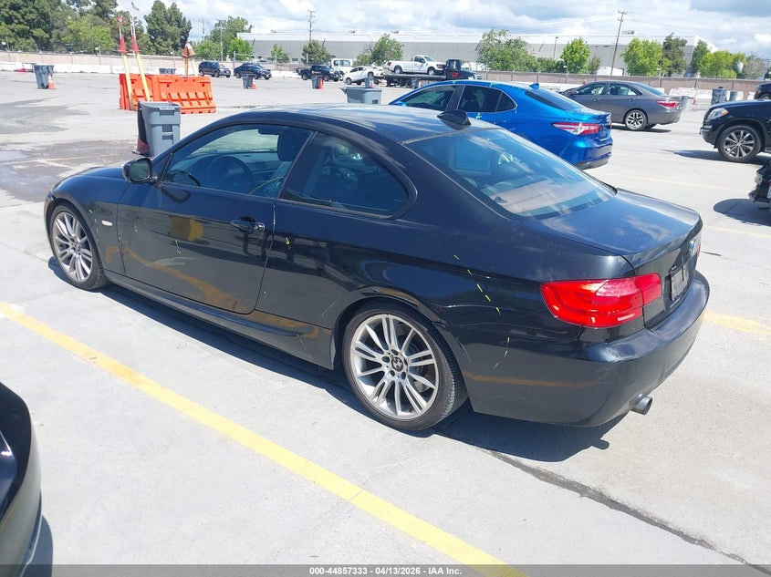 2011 BMW 335I