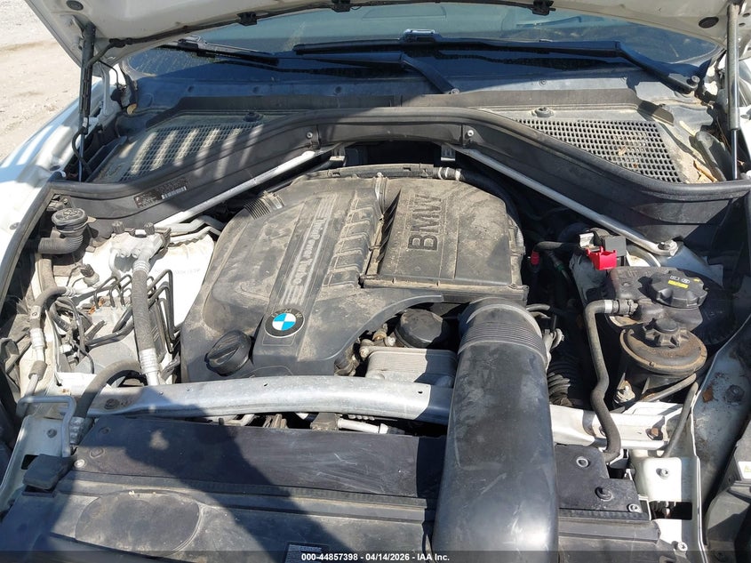 2013 BMW X5 xDrive35I/xDrive35I Premium/xDrive35I Sport Activity VIN: 5UXZV4C5XD0E12828 Lot: 44857398