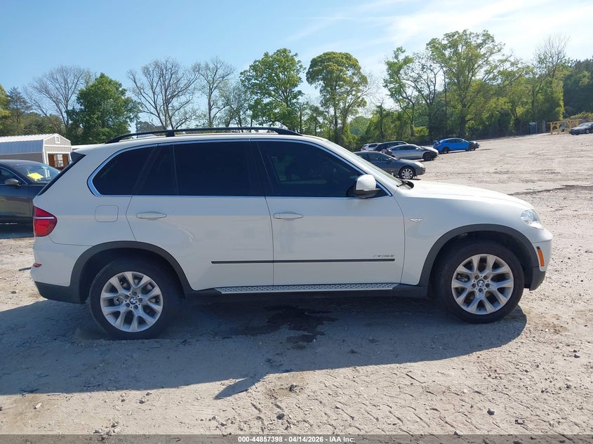 2013 BMW X5 xDrive35I/xDrive35I Premium/xDrive35I Sport Activity VIN: 5UXZV4C5XD0E12828 Lot: 44857398