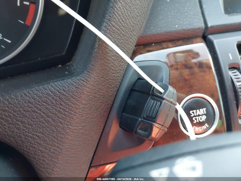 2013 BMW X5 xDrive35I/xDrive35I Premium/xDrive35I Sport Activity VIN: 5UXZV4C5XD0E12828 Lot: 44857398