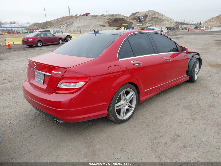 2010 Mercedes-Benz C 300 Luxury 4Matic/Sport 4Matic