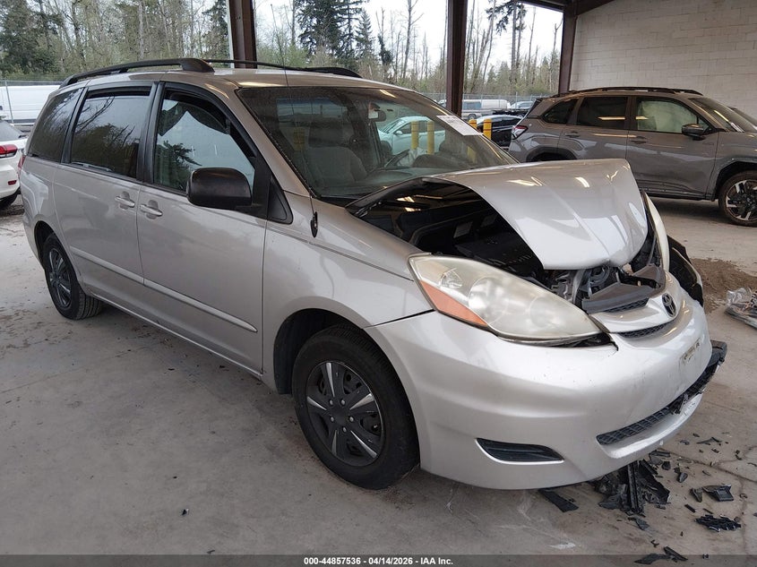 2006 Toyota Sienna Le