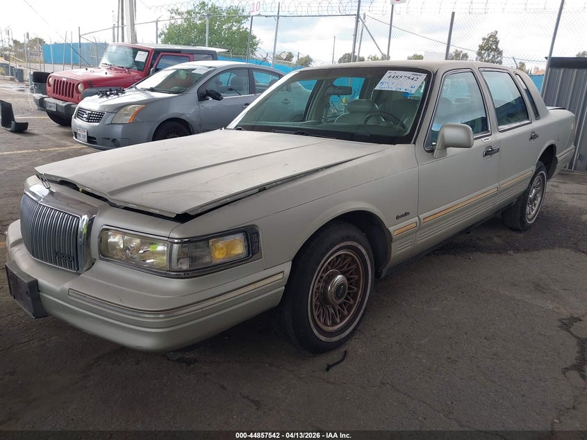 1997 Lincoln Town Car Executive