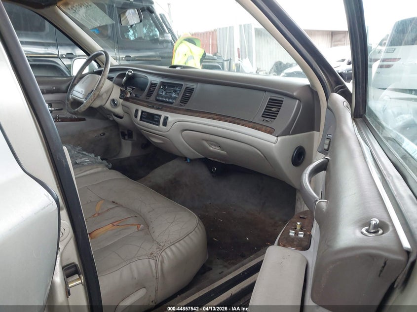 1997 Lincoln Town Car Executive