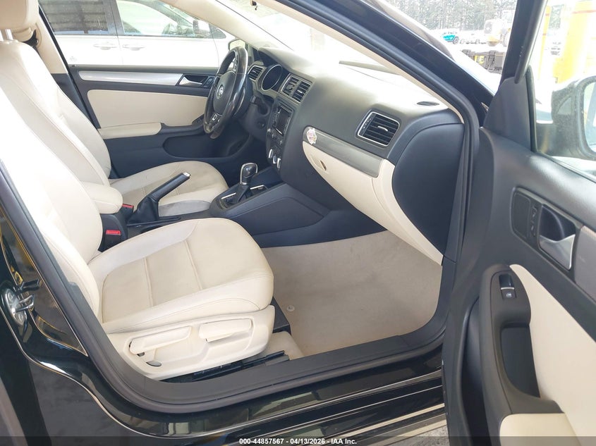 2015 Volkswagen Jetta 1.8T Se