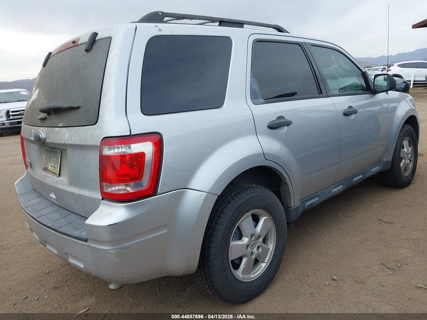 Vin: 1fmcu0d7xbkb35613, lot: 45355004, ford escape xlt 20114