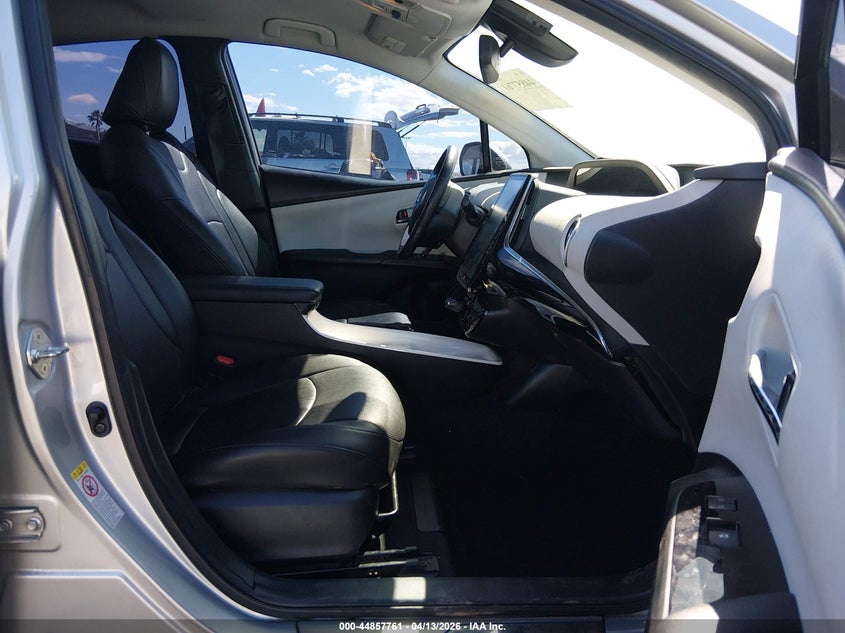2018 Toyota Prius Four Touring