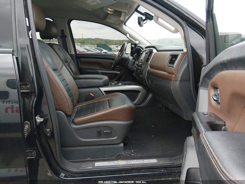 2016 NISSAN TITAN XD auction photo 5