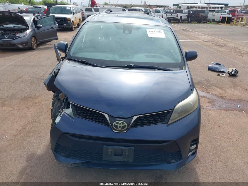 2018 Toyota Sienna Se 8 Passenger/Se Premium 8 Passenger VIN: 5TDXZ3DCXJS945241 Lot: 44857793