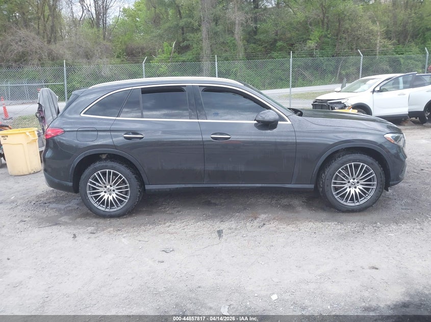 2024 Mercedes-Benz Glc 300 4Matic Suv VIN: W1NKM4HB3RF144588 Lot: 44857817