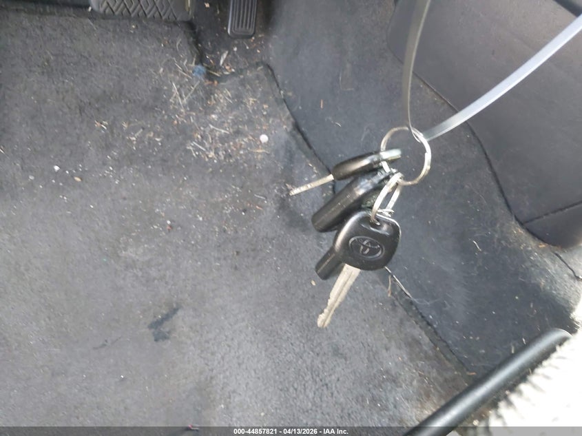 2007 Toyota Matrix Xr VIN: 2T1KR30E77C649662 Lot: 44857821