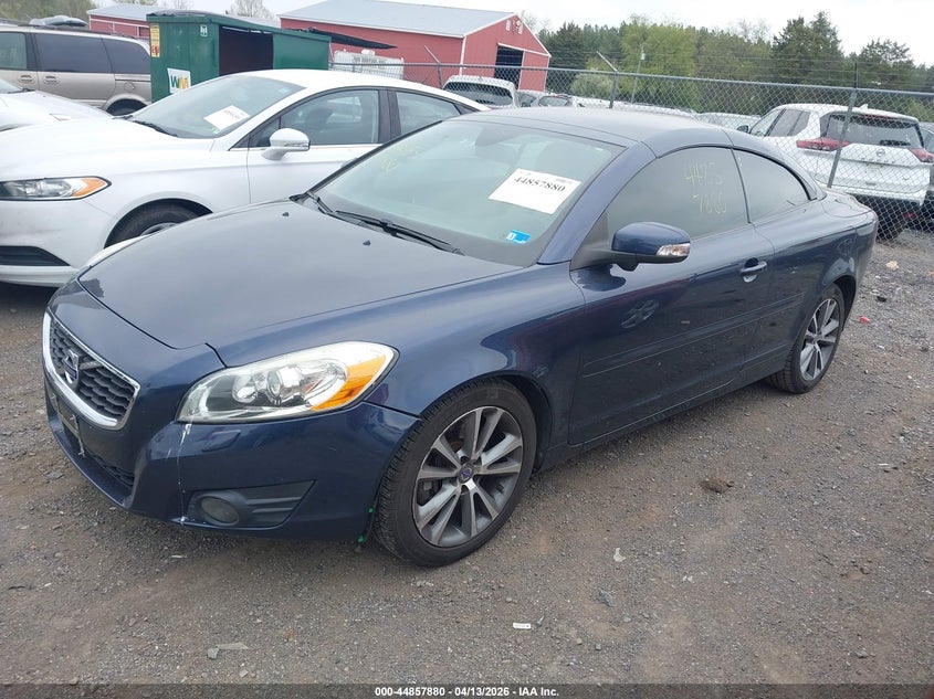 2012 Volvo C70 T5