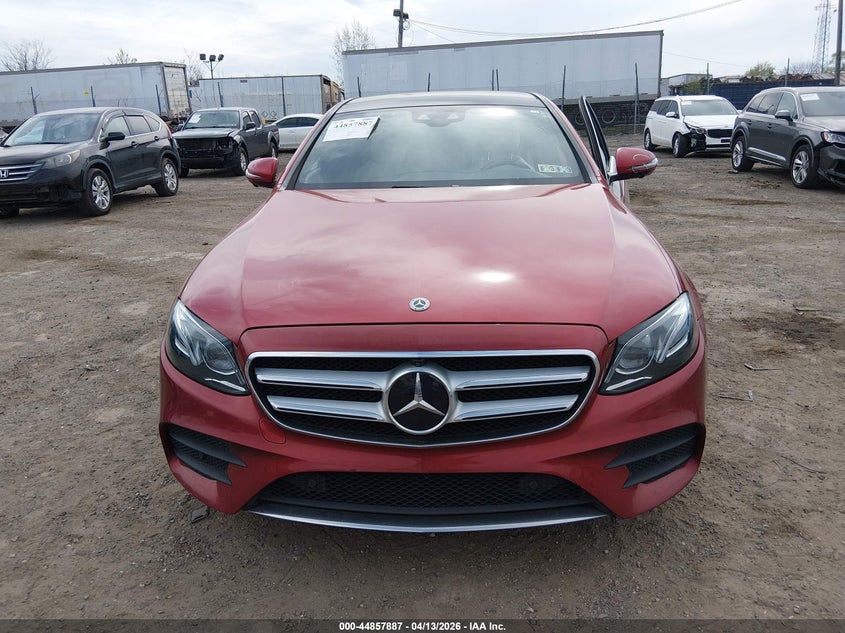 2019 Mercedes-Benz E 300 4Matic VIN: WDDZF4KB3KA592315 Lot: 44857887