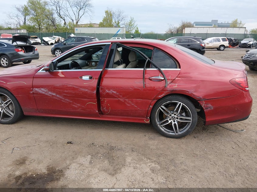 2019 Mercedes-Benz E 300 4Matic VIN: WDDZF4KB3KA592315 Lot: 44857887