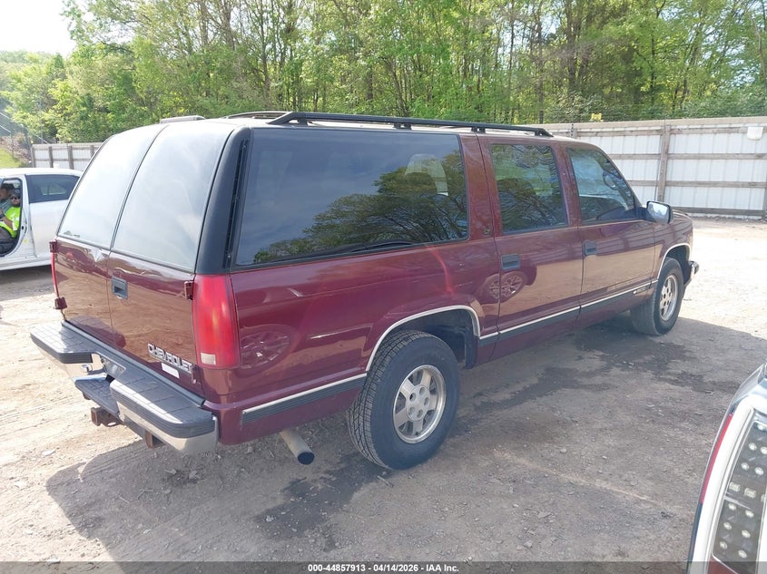 1999 Chevrolet Suburban 1500 Lt