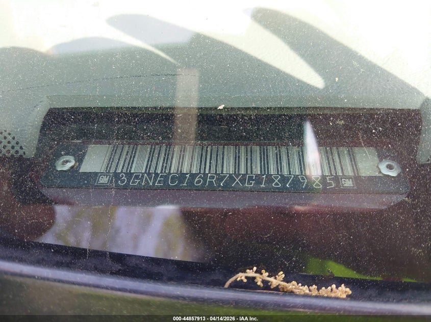 1999 Chevrolet Suburban 1500 Lt VIN: 3GNEC16R7XG187985 Lot: 44857913