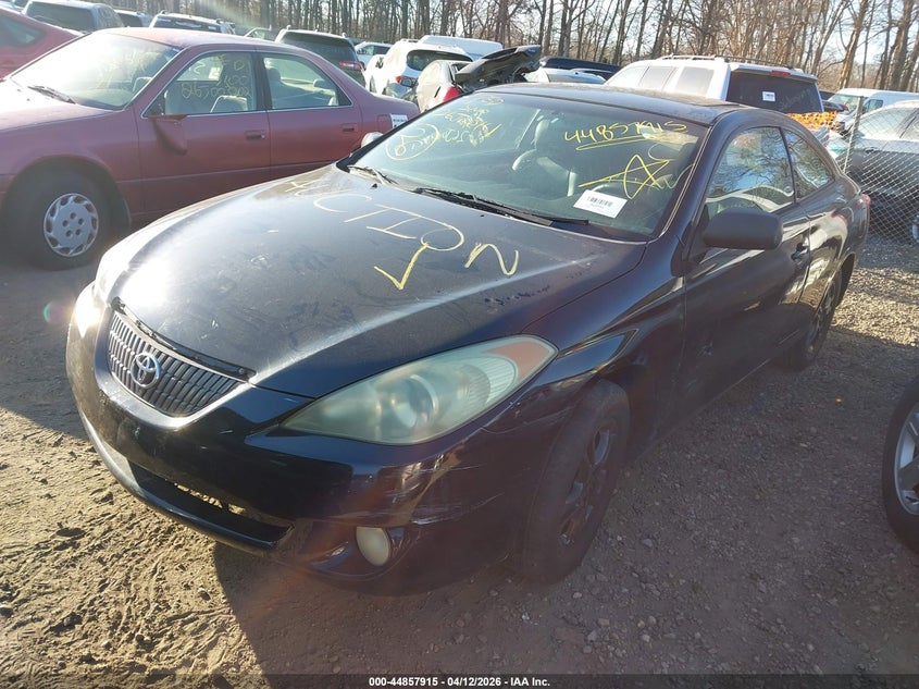 2004 Toyota Camry Solara Se