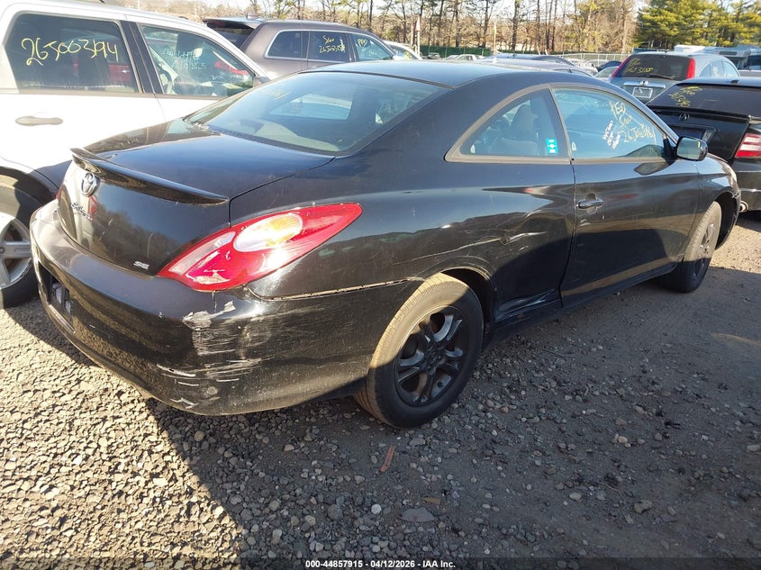 2004 Toyota Camry Solara Se