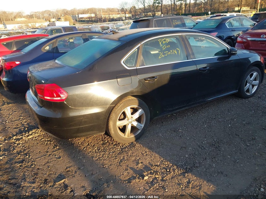 2012 Volkswagen Passat 2.5L Se