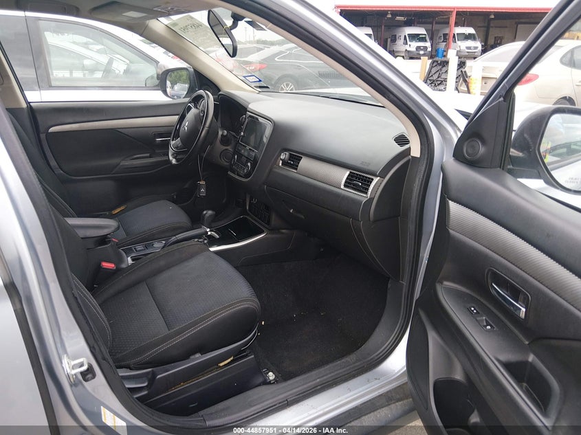 2017 Mitsubishi Outlander Se