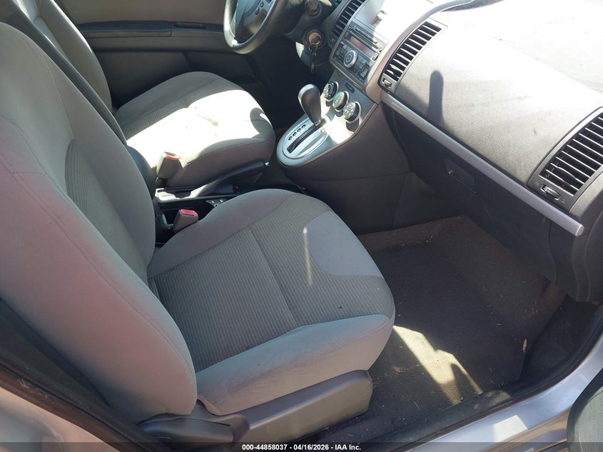 2010 Nissan Sentra 2.0Sr