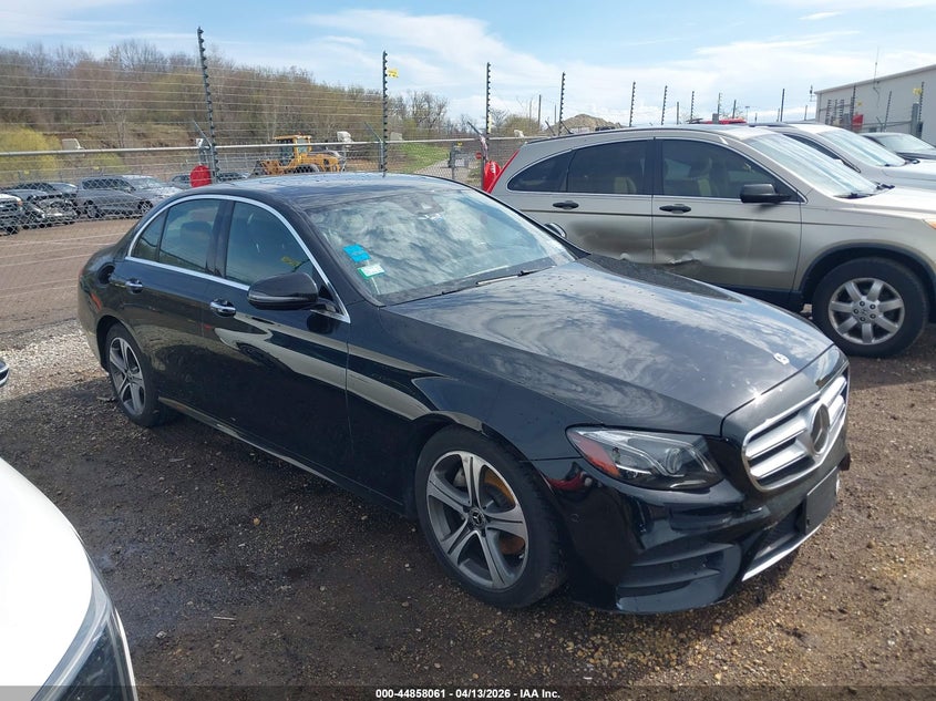 2019 Mercedes-Benz E 300