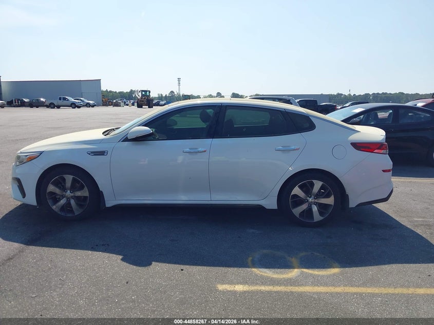 2019 Kia Optima S VIN: 5XXGT4L31KG370779 Lot: 44858267