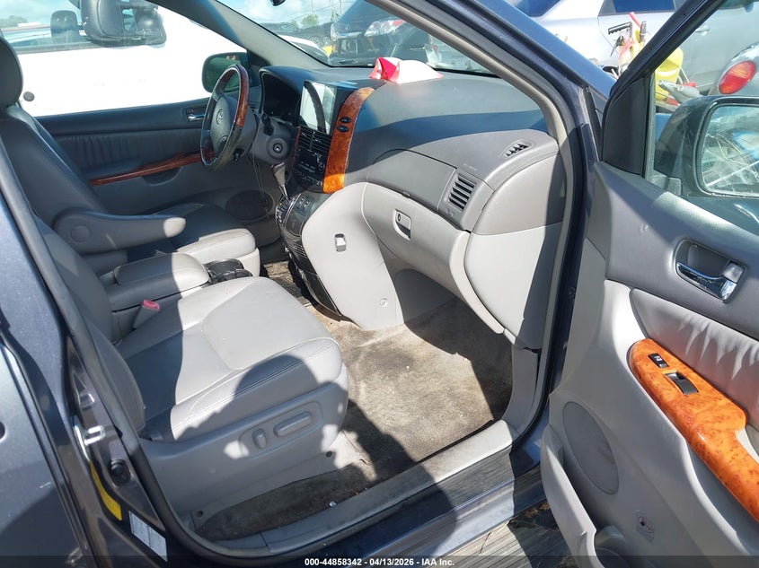 2008 Toyota Sienna Limited