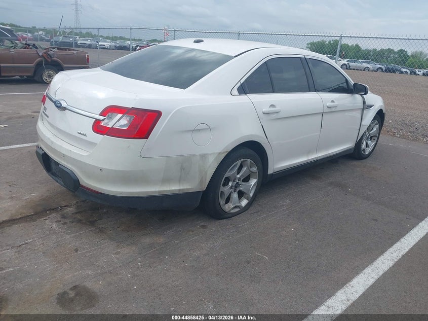 2011 Ford Taurus Sel