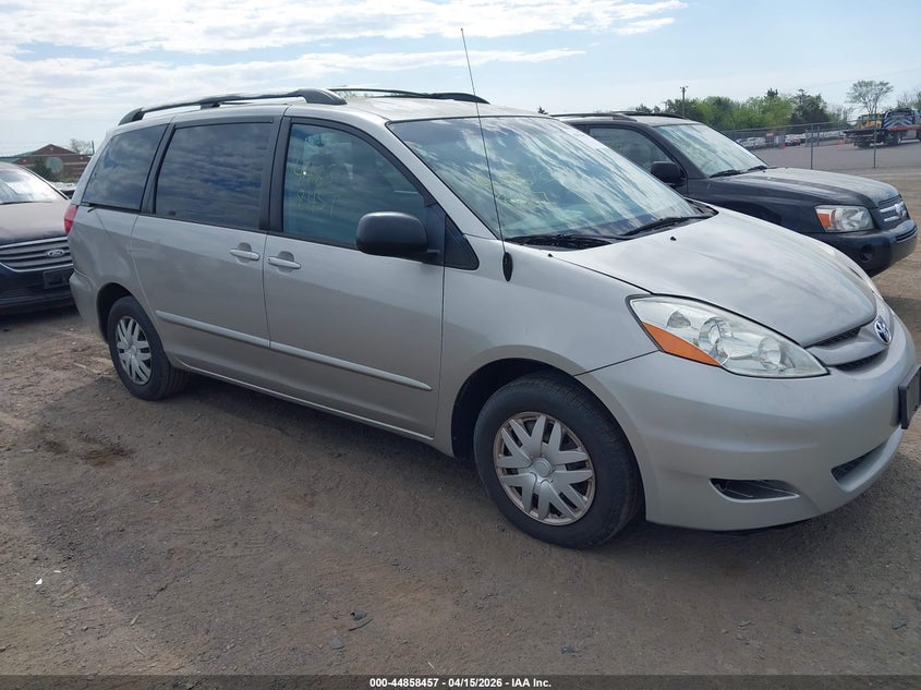 2008 Toyota Sienna Le