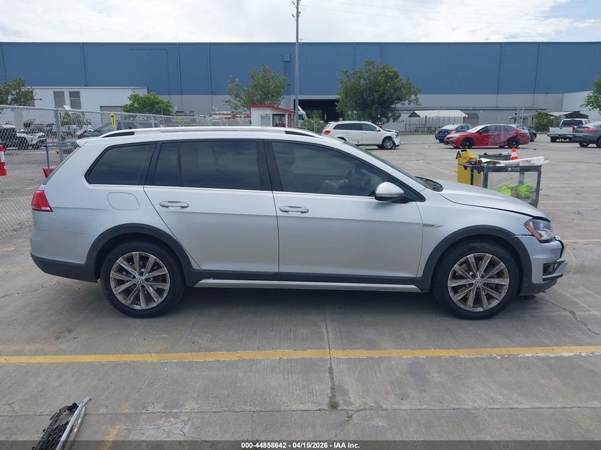 2017 Volkswagen Golf Alltrack Tsi S/Tsi Se/Tsi Sel VIN: 3VWH17AU3HM513209 Lot: 44858642