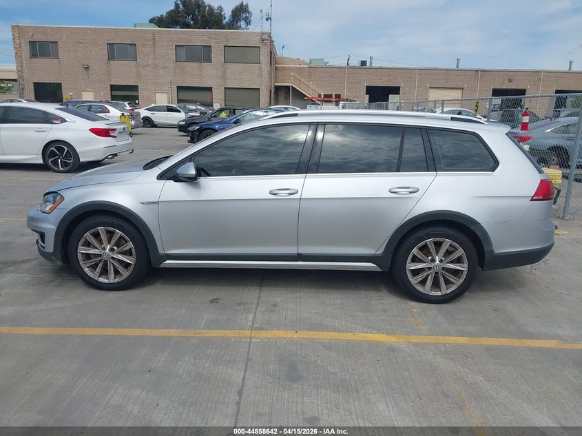 2017 Volkswagen Golf Alltrack Tsi S/Tsi Se/Tsi Sel VIN: 3VWH17AU3HM513209 Lot: 44858642