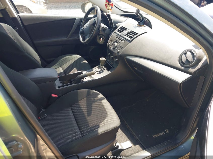 2013 Mazda Mazda3 I Sport