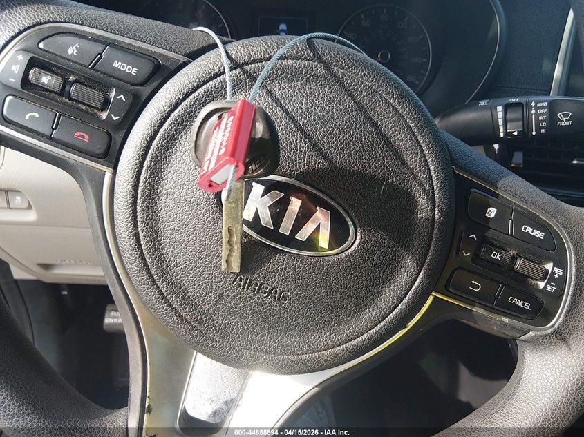 2016 Kia Optima Lx VIN: KNAGT4L39G5083988 Lot: 44858694