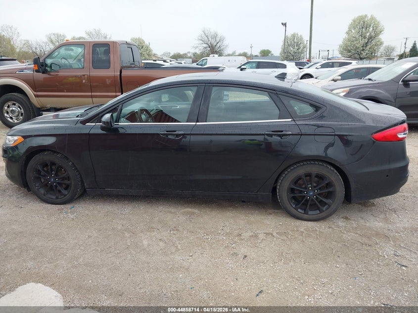 2019 Ford Fusion Hybrid Se VIN: 3FA6P0LU4KR120199 Lot: 44858714